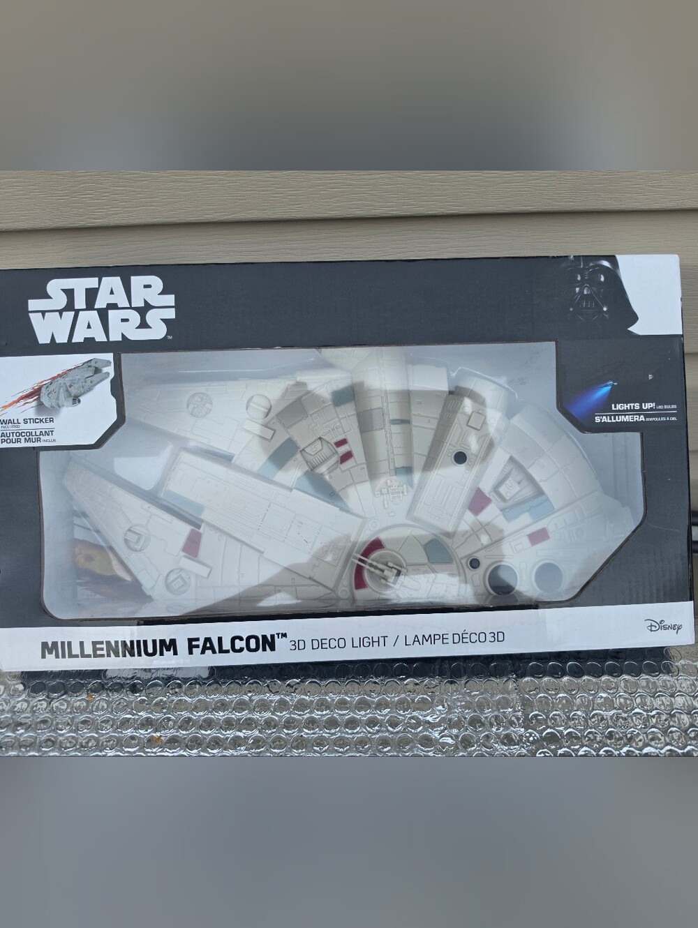 Genuine Millennium Falcon 3D Deco Light – Star Wars LED Wall Decor Brand New